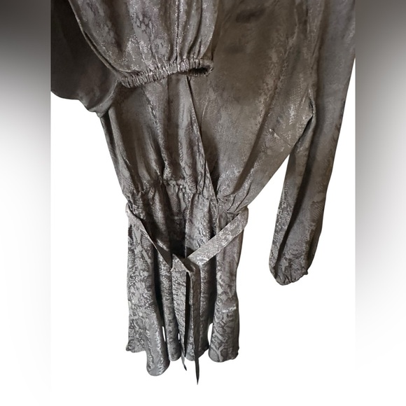 Karen Millen Charcoal Patterned Dress size 4 - Picture 5 of 8